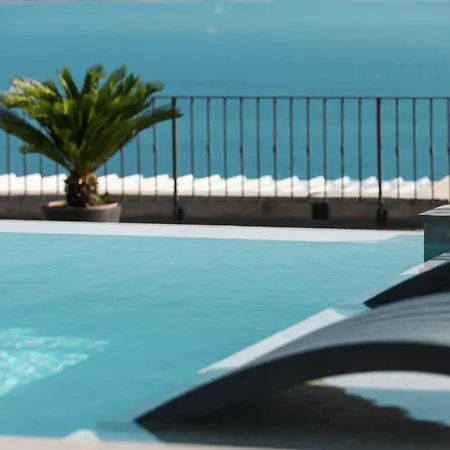 Spectacular Island Sea View With Pool