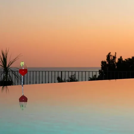 Spectacular Island Sea View With Pool 빌라 볼